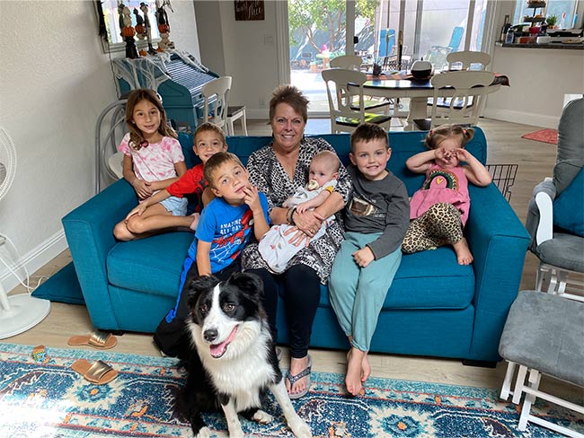 marla-marriott-with-grandchildren