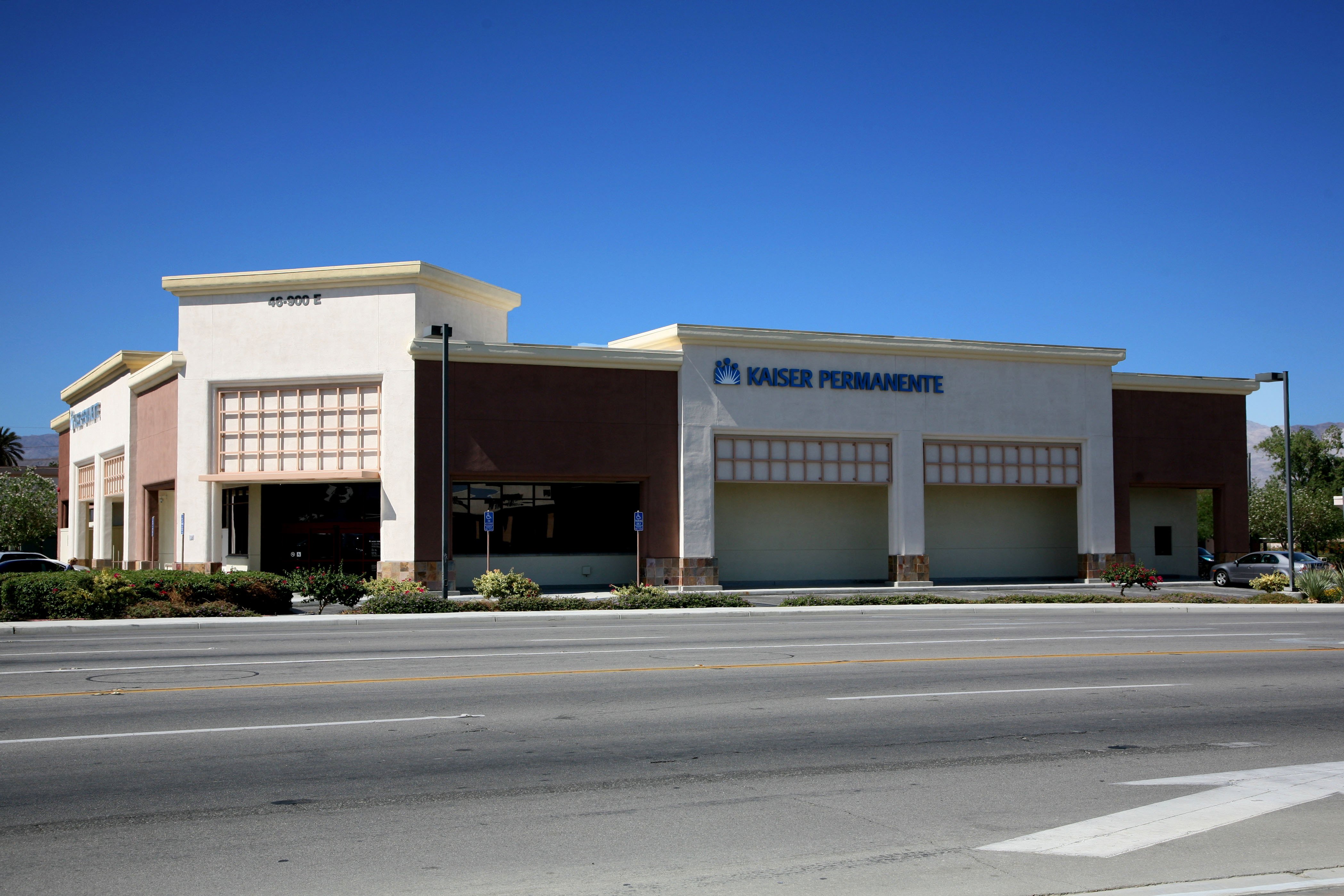 Indio Monroe Medical Offices