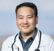 Photo of Eugene II Chung, MD