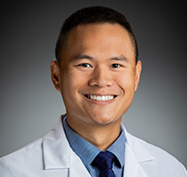 Photo of Andrew Au, DPM