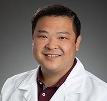 Photo of Alan Minh Cao, DPM