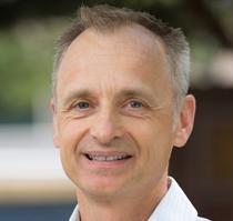 Photo of Tobias Dang, MD