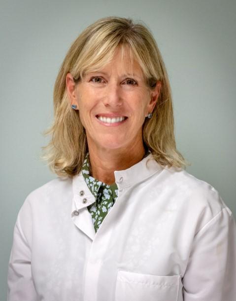 Photo of Susan Schaumburg, DMD