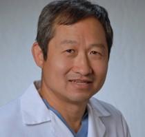 Photo of Peter E. Fernando, MD