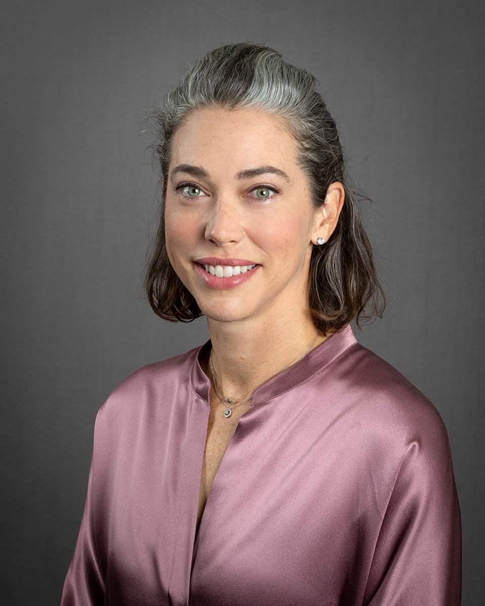 Photo of Julie Nielsen, DDS