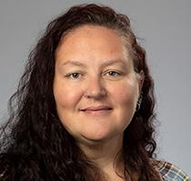 Photo of April R Williams, MSW